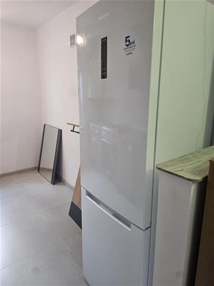 Apartament cu 2 camere semidecomandat în Lenin