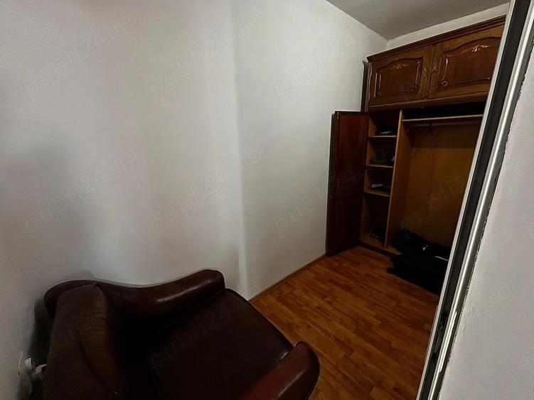 Garsonieră decomandată în Central