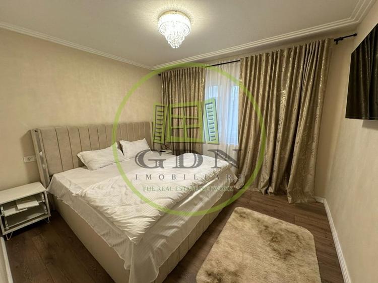 Apartament cu 3 camere decomandat, mobilat în Craiovița Nouă