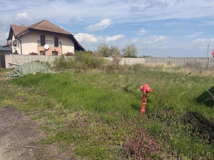 Teren de 600 mp, în Săcălaz