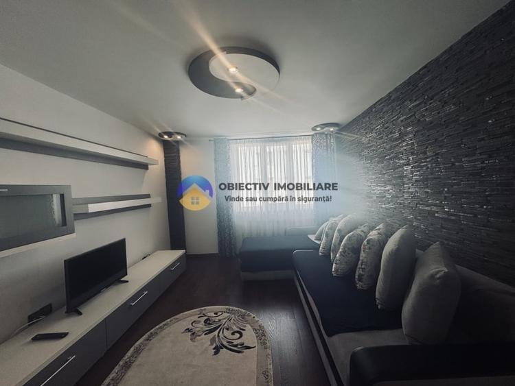Apartament cu 2 camere decomandat în Precista