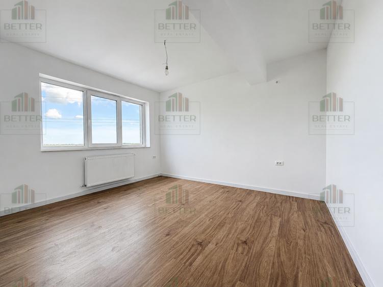 Apartament cu 3 camere semidecomandat în Metalurgiei