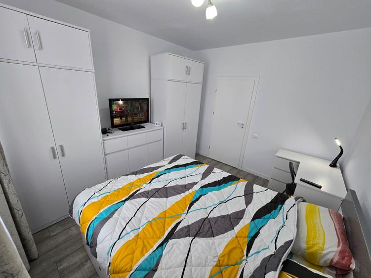Apartament cu 2 camere decomandat în Militari