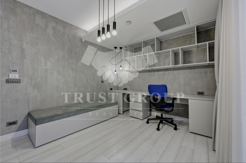 Apartament cu 5 camere decomandat, mobilat în Șoseaua Nordului
