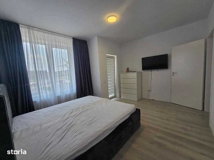 Casă cu 3 camere în Dobroești
