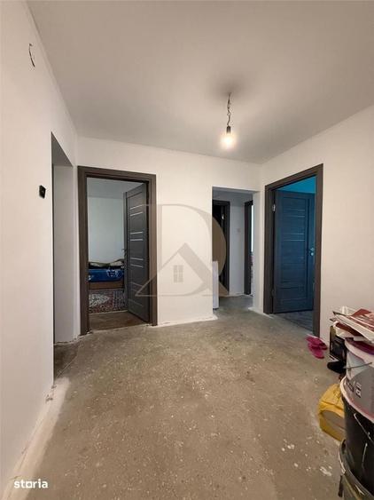 Apartament cu 3 camere decomandat în Hala Centrală