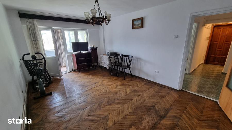 Apartament cu 3 camere în Central