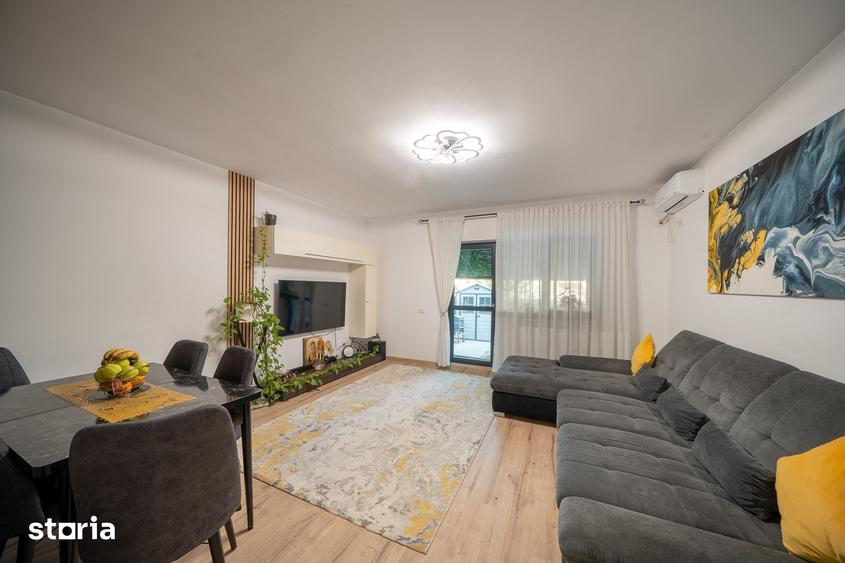 Casă cu 5 camere decomandat cu Teren 60 Mp în Central