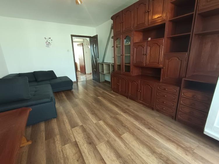 Apartament cu 2 camere decomandat, mobilat în Astra