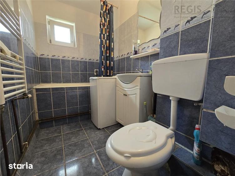 Apartament cu 4 camere semidecomandat în Stupini