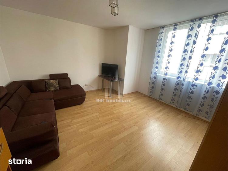 Apartament cu 3 camere în Centrul Istoric