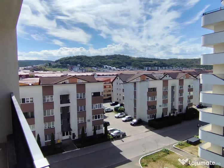 Apartament cu 2 camere semidecomandat în Florești