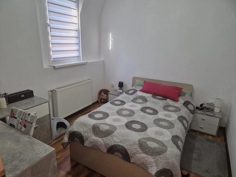 Apartament cu 2 camere semidecomandat în Florești
