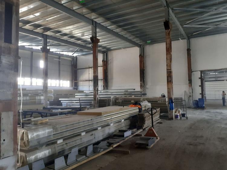 Spațiu industrial, de 2,400 mp, în Jilava