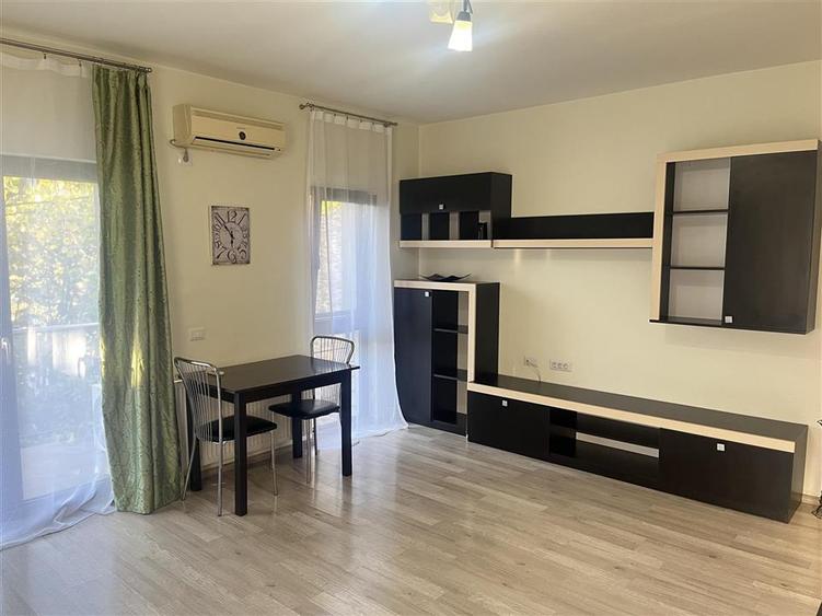 Apartament cu 2 camere decomandat, mobilat în Ștefan cel Mare