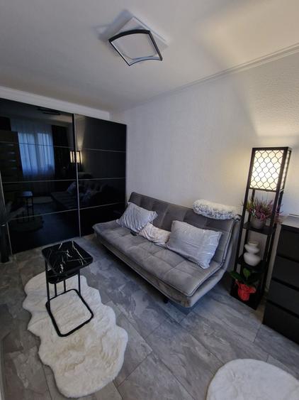 Apartament cu 2 camere nedecomandat în Șagului