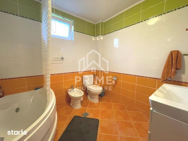 Apartament cu 4 camere, mobilat în Cetate