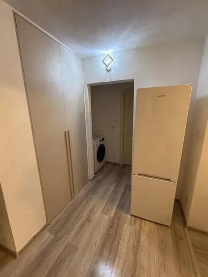 Apartament cu 2 camere decomandat, mobilat în Rovine