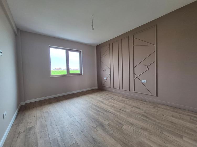 Apartament cu 3 camere semidecomandat în Valea Lupului