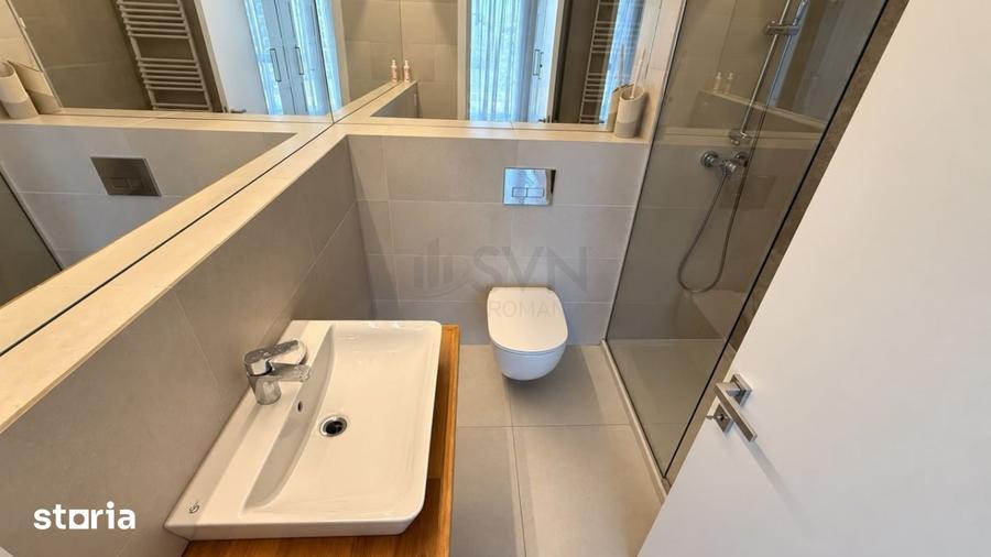 Apartament cu 4 camere decomandat în Pipera