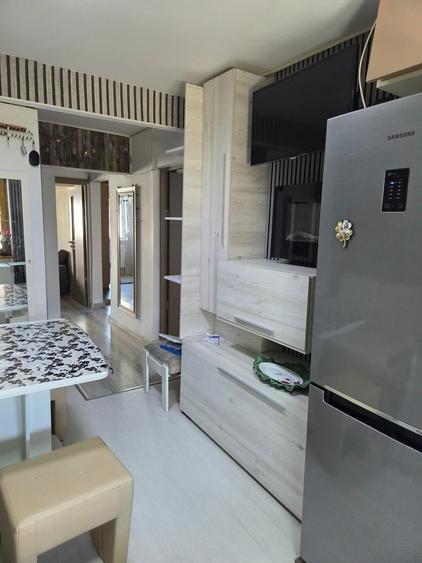 Apartament cu 3 camere în Mărăști
