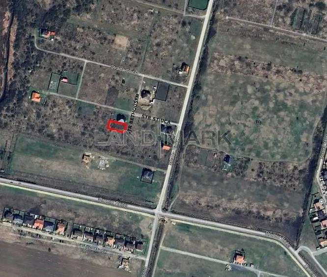 Teren de 612 mp, în Central