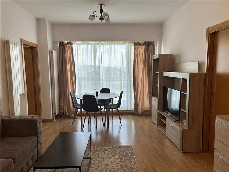 Apartament cu 2 camere semidecomandat, mobilat în Gheorgheni