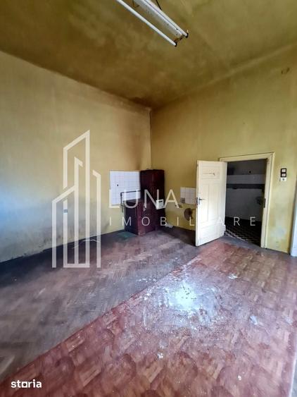 Casă cu 3 camere în Central
