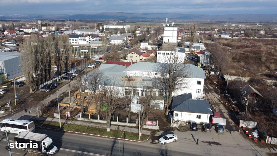 Spațiu comercial, de 650 mp, în Central