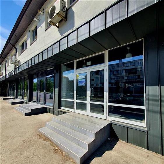 Spațiu comercial, de 86 mp, în Alecu Russo