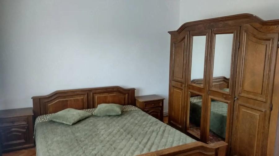 Apartament cu 2 camere decomandat în Bucovina