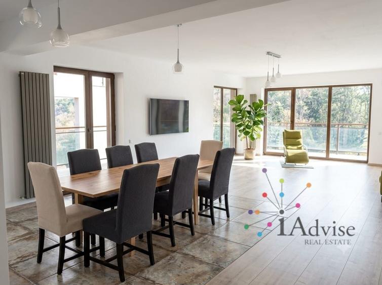 Penthouse cu 4 camere decomandat în Răcădău