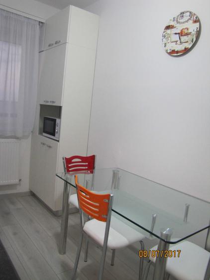 Apartament cu 2 camere decomandat în Iosia
