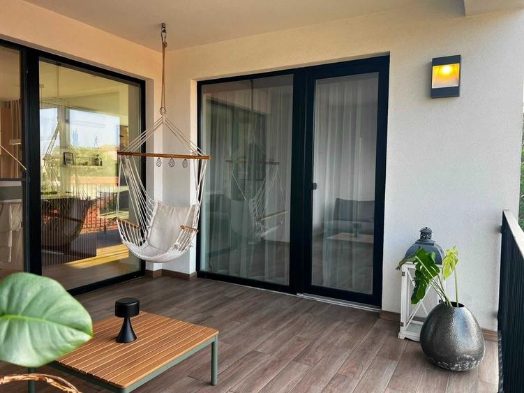 Apartament cu 2 camere semidecomandat în Brâncoveanu