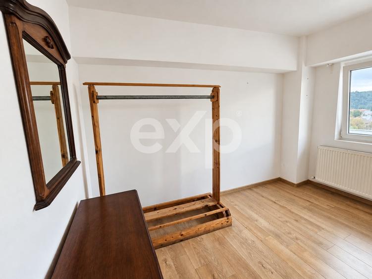 Apartament cu 3 camere, ultracentral în Câmpina - 9
