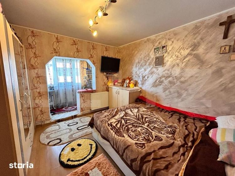 Apartament cu 3 camere decomandat în Tomești