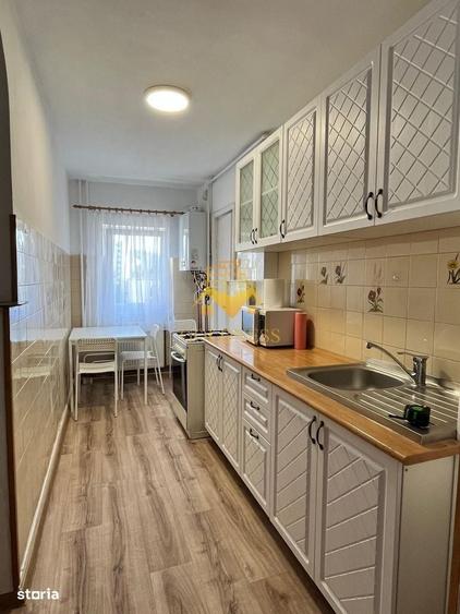 Apartament cu 2 camere decomandat în Florești