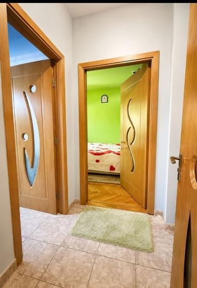 Apartament cu 2 camere decomandat în Ultracentral