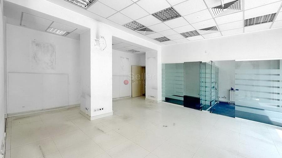 Spațiu comercial, de 201 mp, în Centrul Istoric