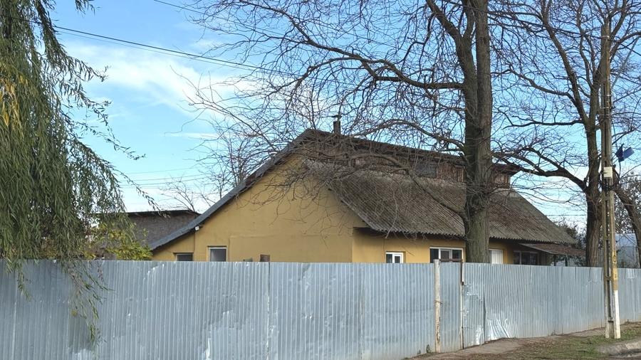 Spațiu industrial, de 200 mp, în Însurăței
