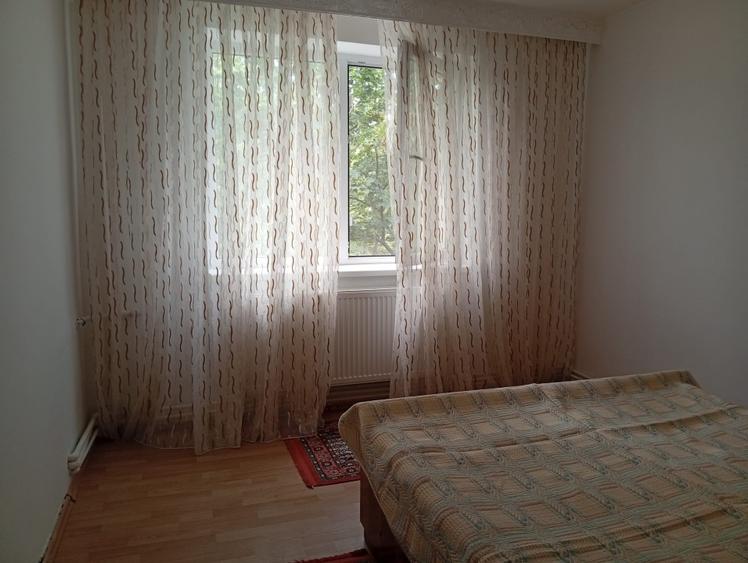 brotăcei-2 camere - 7