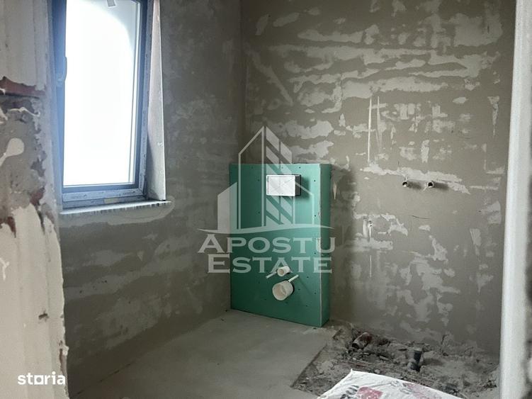 Casă cu 4 camere cu Teren 335 Mp în Central