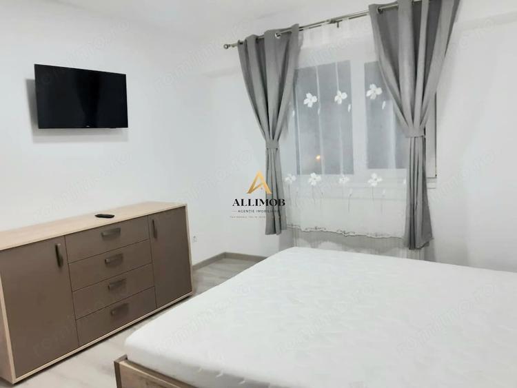 Apartament cu 3 camere în Micro 11