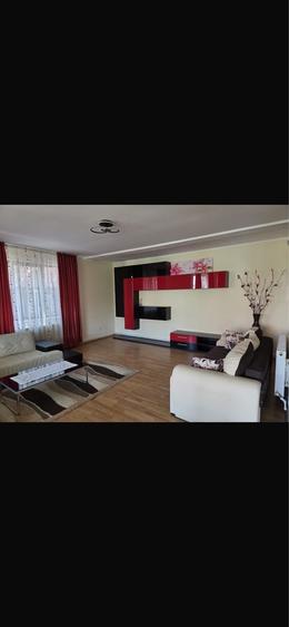 Casă cu 4 camere cu Teren 500 Mp în Costi