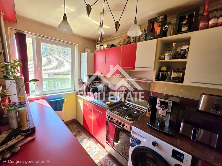 Apartament cu 2 camere semidecomandat, mobilat în Vasile Aaron