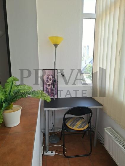 Apartament cu 2 camere semidecomandat, mobilat în Medicină
