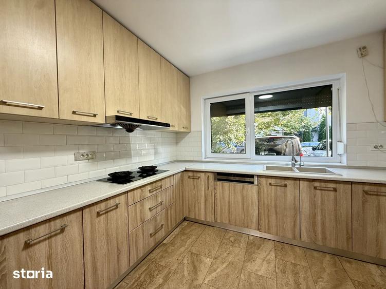 Casă cu 5 camere cu Teren 60 Mp în Central