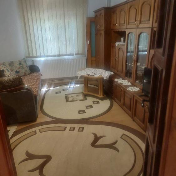 Garsonieră decomandată în Complex Studențesc