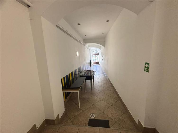 Birou, de 459 mp, în Ultracentral
