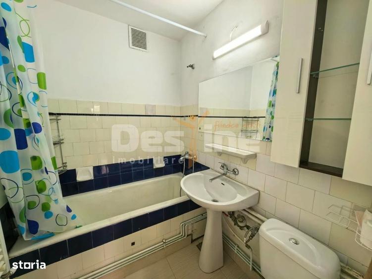 Apartament cu 3 camere în Tudor Vladimirescu